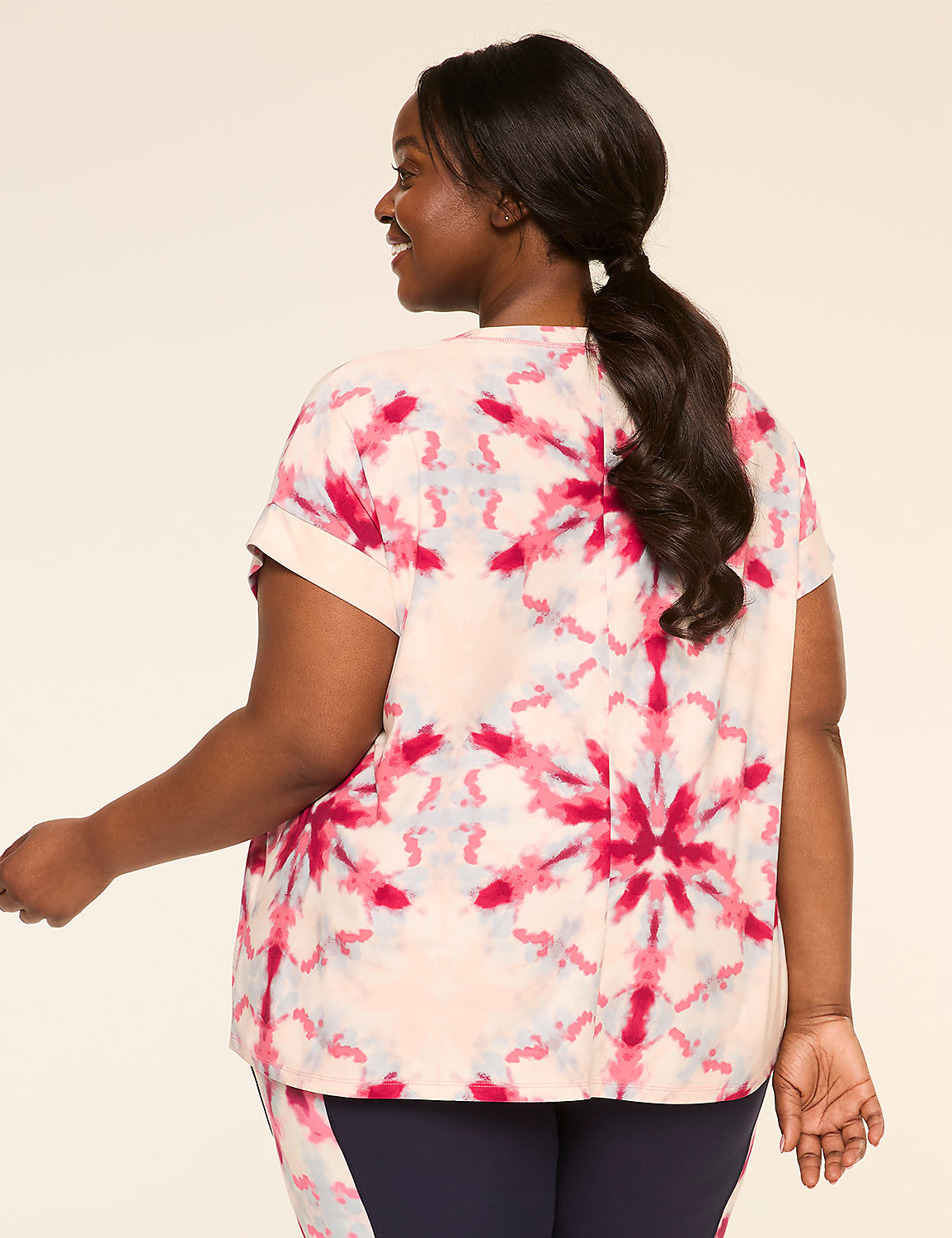 LIVI Soft Short-Sleeve Crew-Neck Tee Product Image 2
