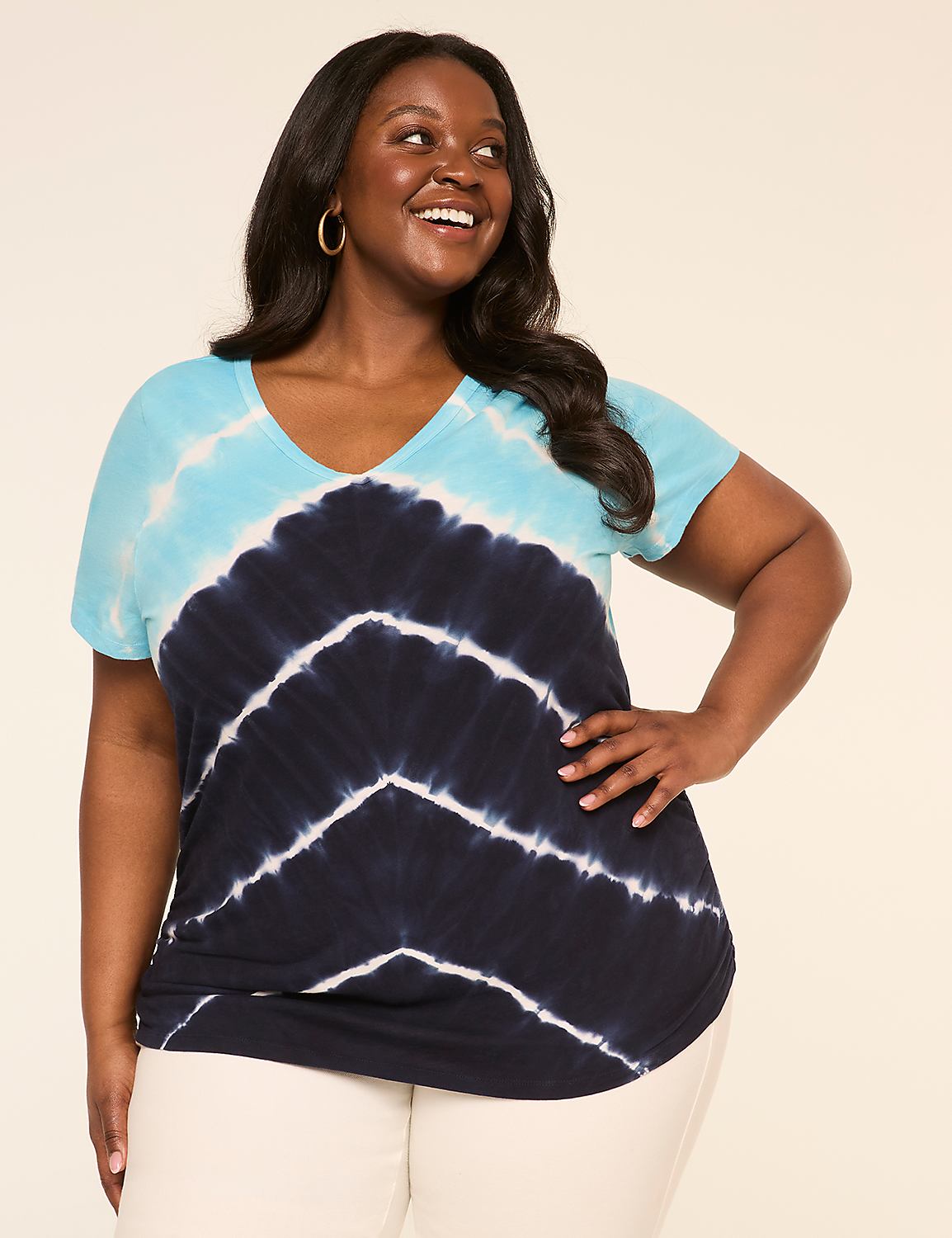 Short-Sleeve V-Neck Side-Ruched Tee Product Image 4