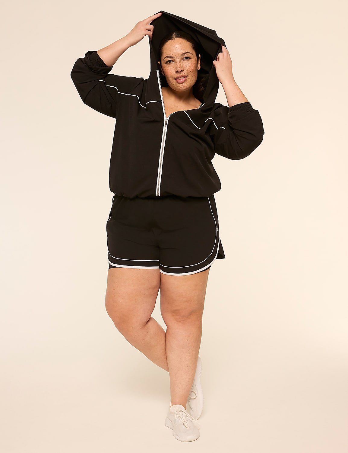 LIVI Stretch Woven Full-Zip Hooded Jacket Product Image 3