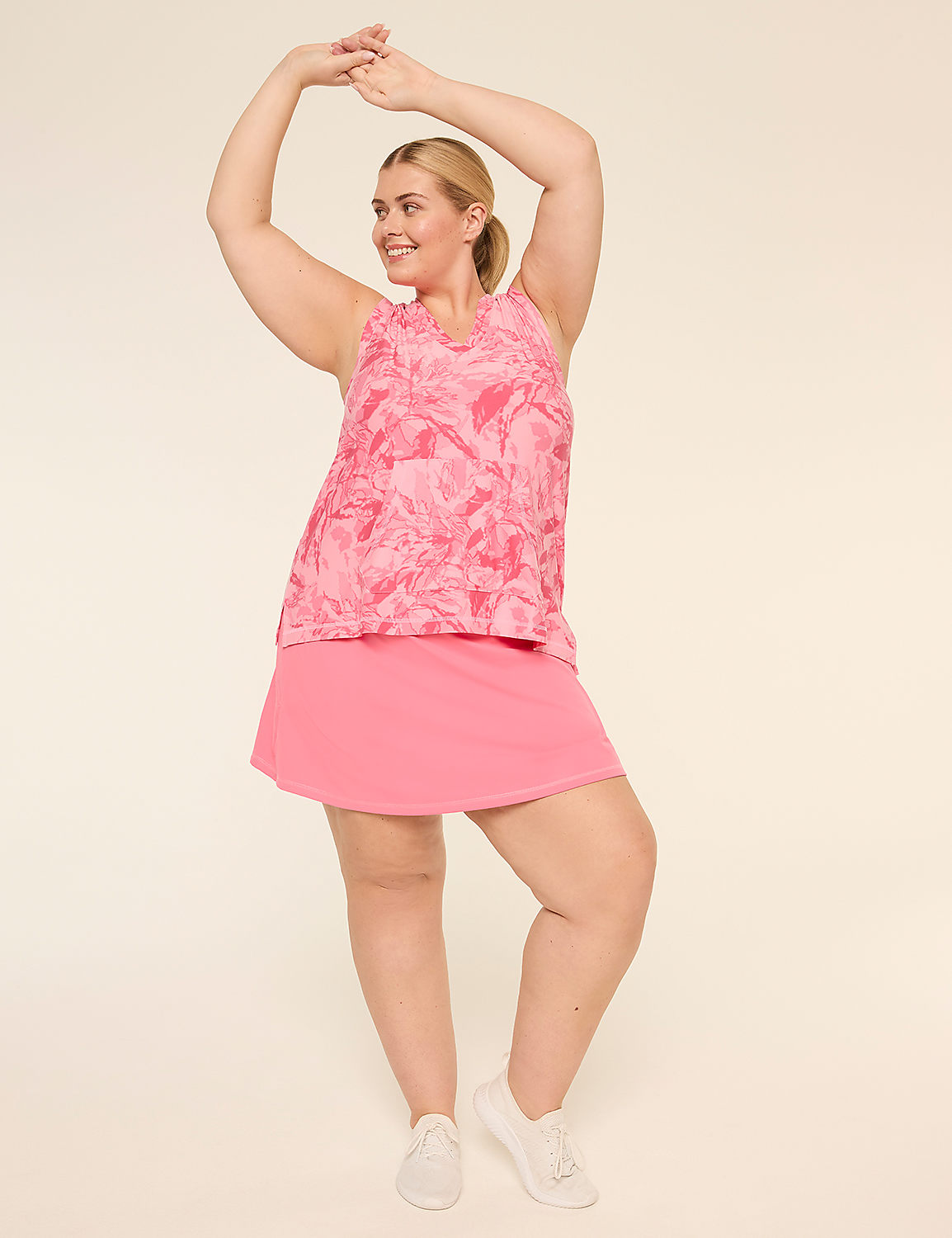 LIVI Soft Hooded Tank Product Image 3