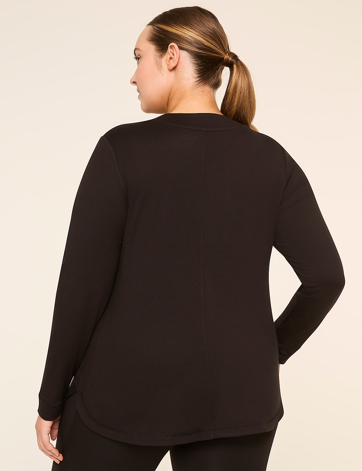 LIVI Soft Long-Sleeve V-Neck Tee Product Image 6
