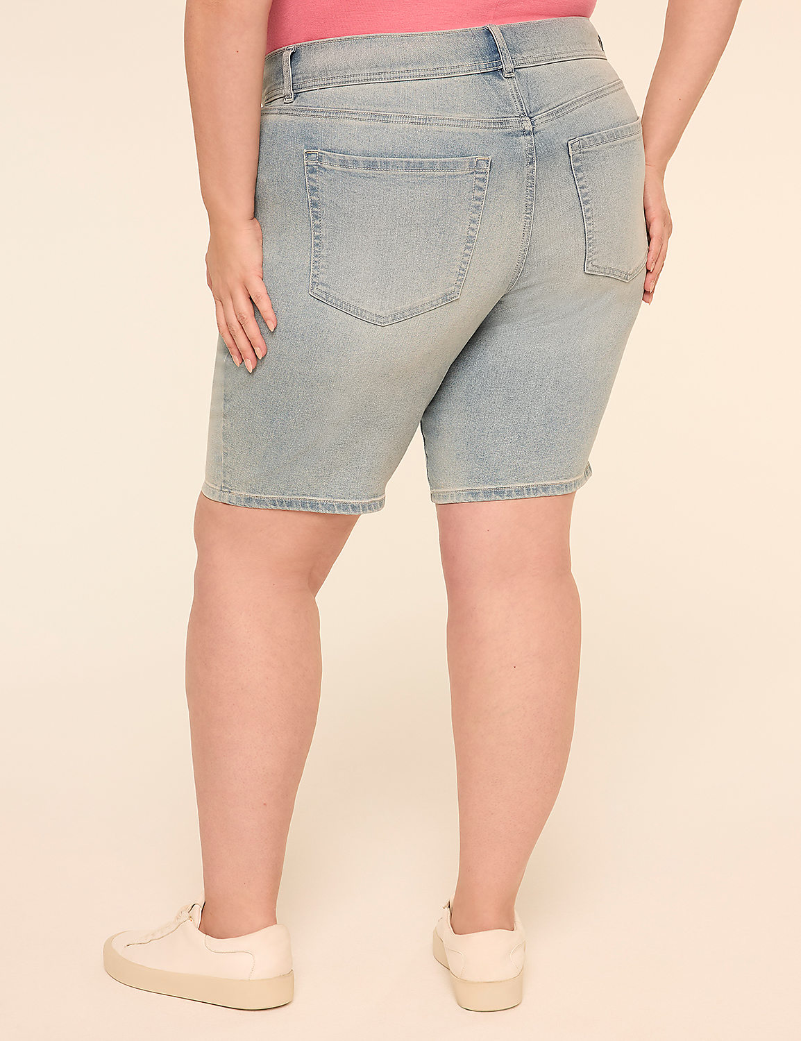Tighter Tummy Fitted 10" Bermuda Short Product Image 2