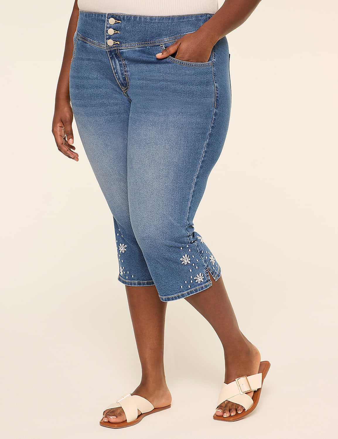Knockout High-Rise Embroidered Pedal Product Image 1