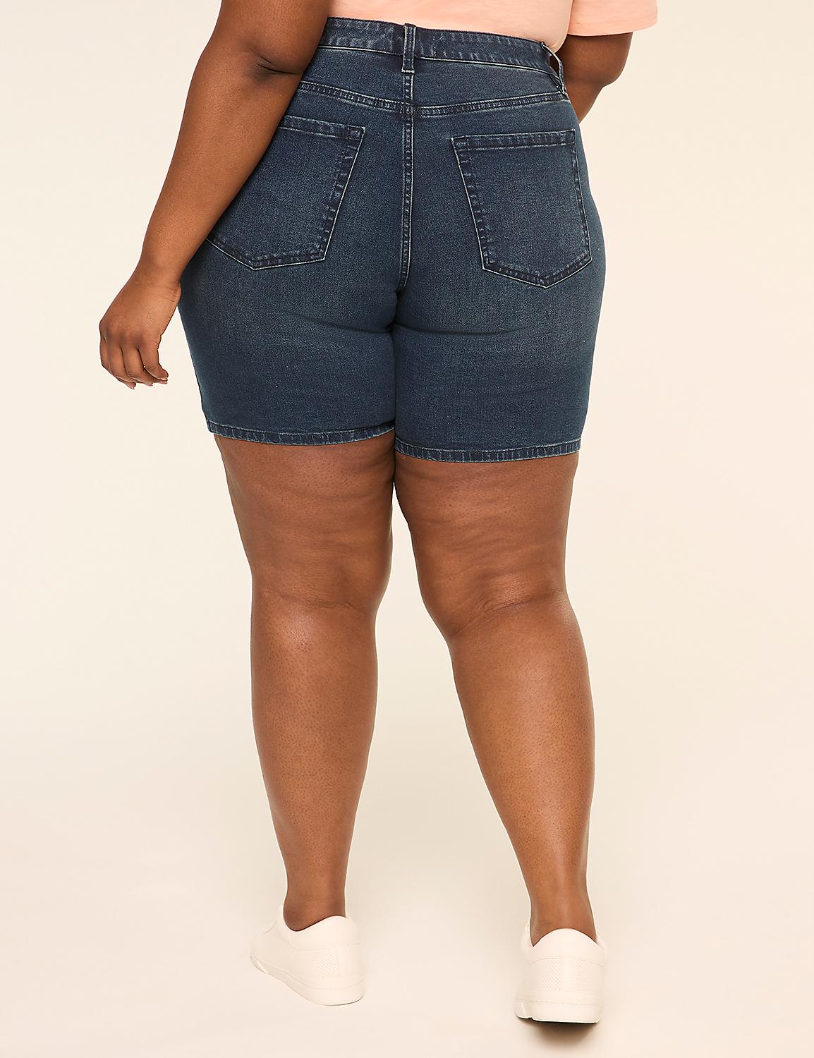 Genius Fitted 7" Bermuda Short Product Image 2