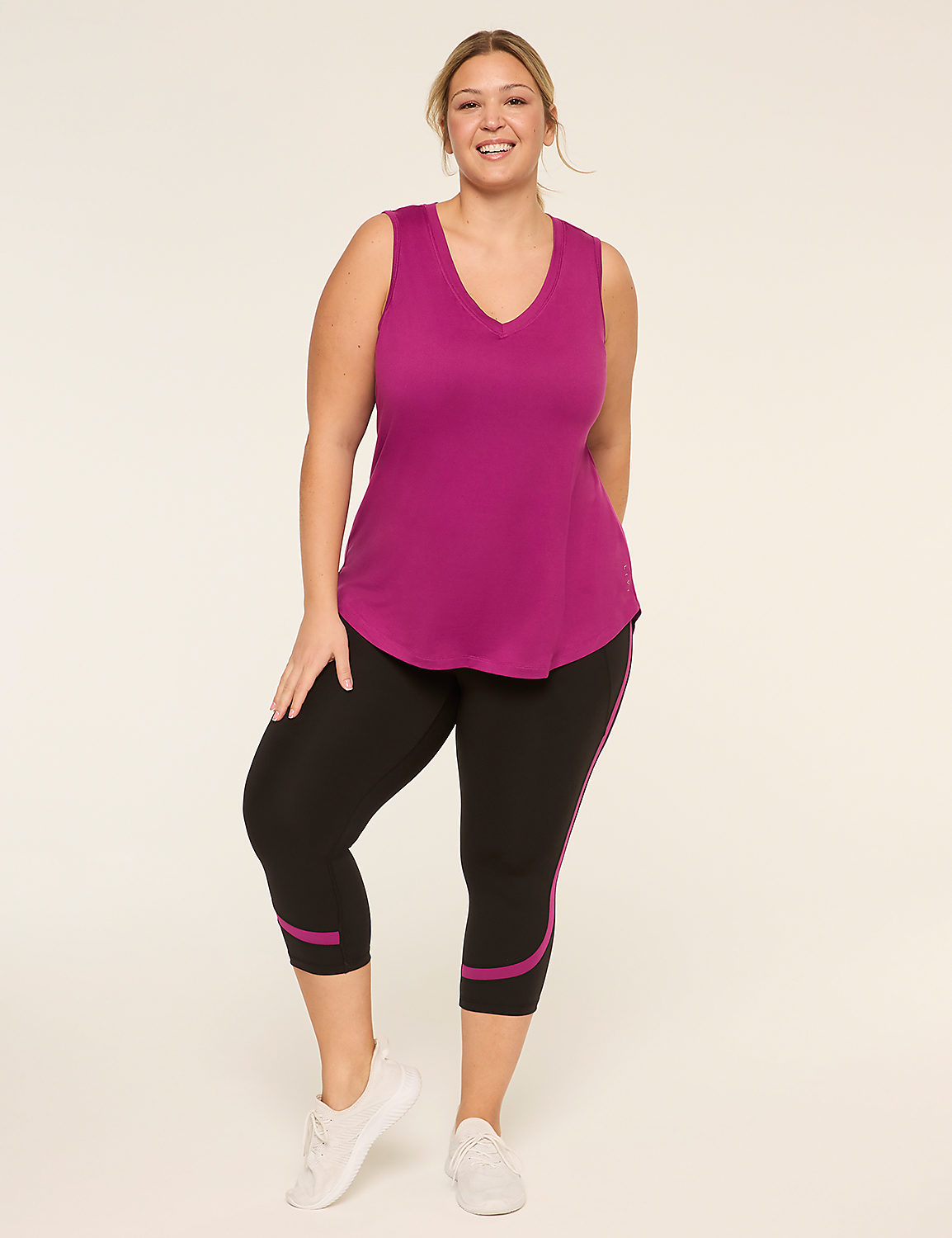 LIVI Soft Ruched-Back Tank Product Image 3