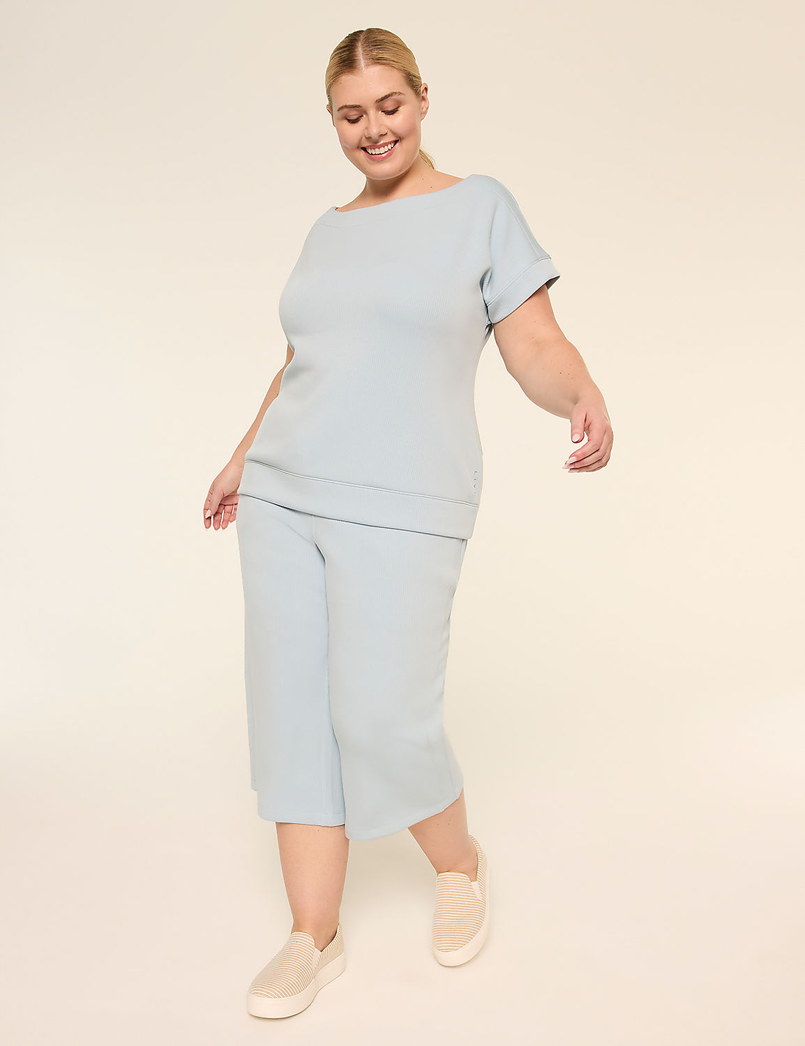 LIVI Ribbed Journey Relaxed Straight Crop Pant Product Image 3