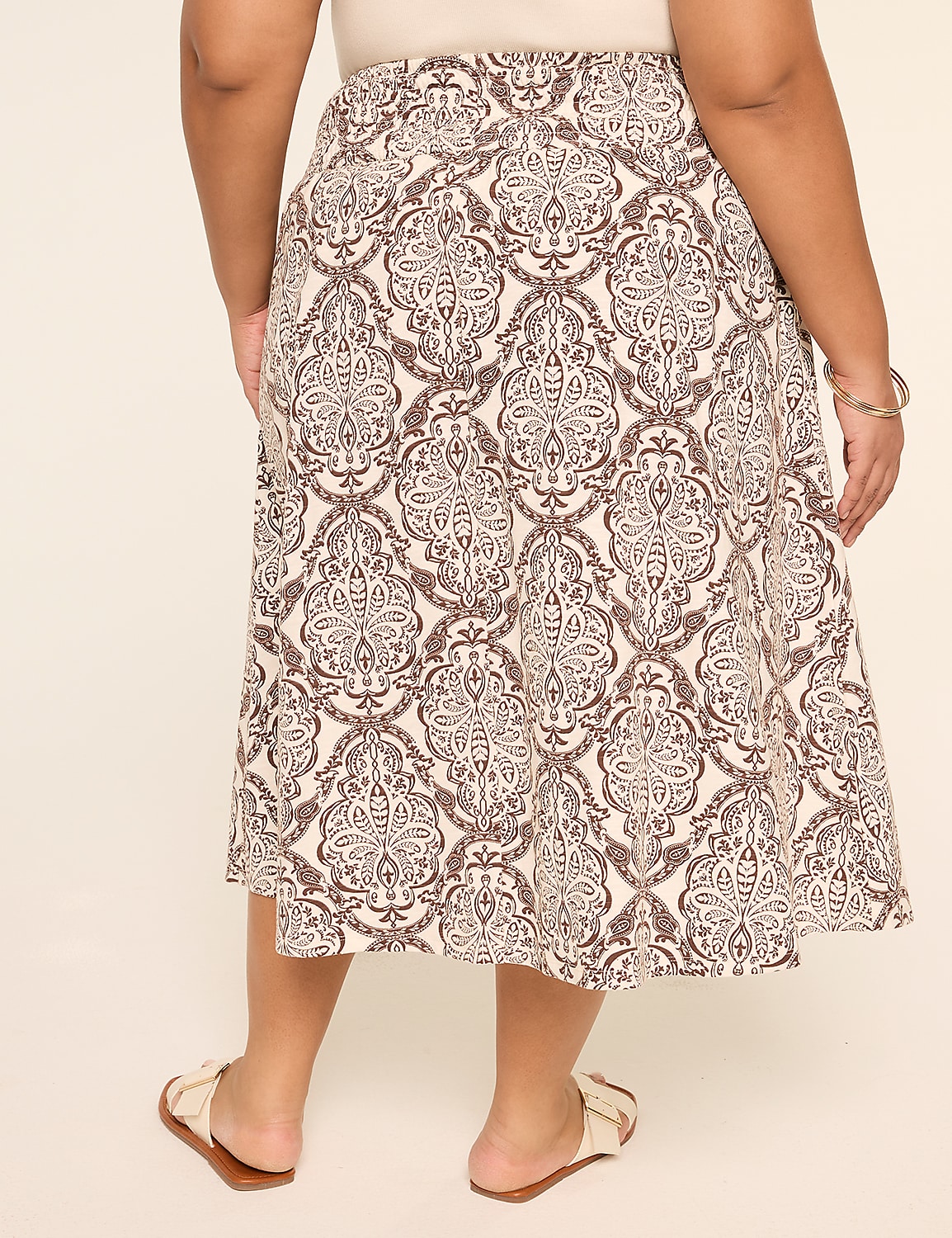 Smocked-Waist Midi Skirt Product Image 2