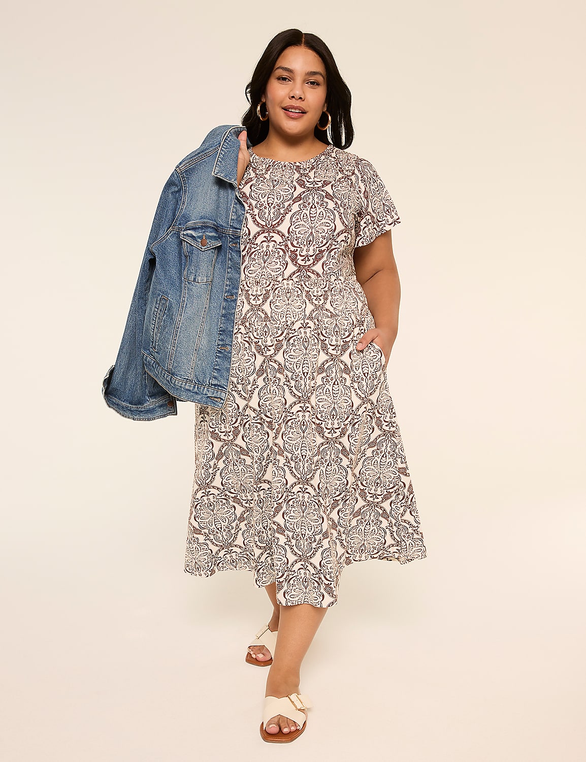 Smocked-Waist Midi Skirt Product Image 4