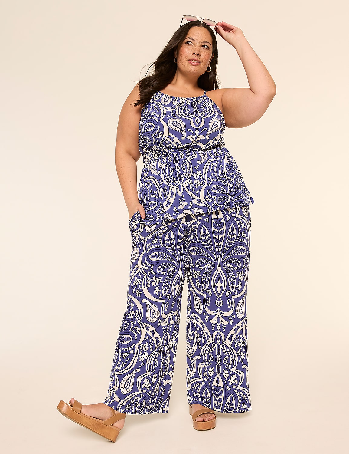 Apron Halter-Neck Peplum Tank Product Image 3