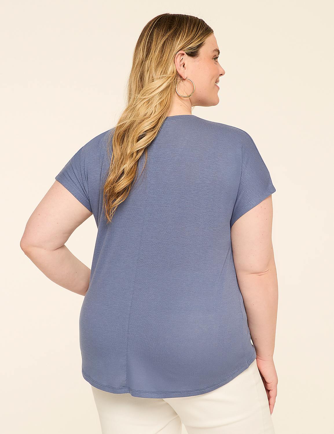 EveryWear Brushed V-Neck Tee Product Image 6
