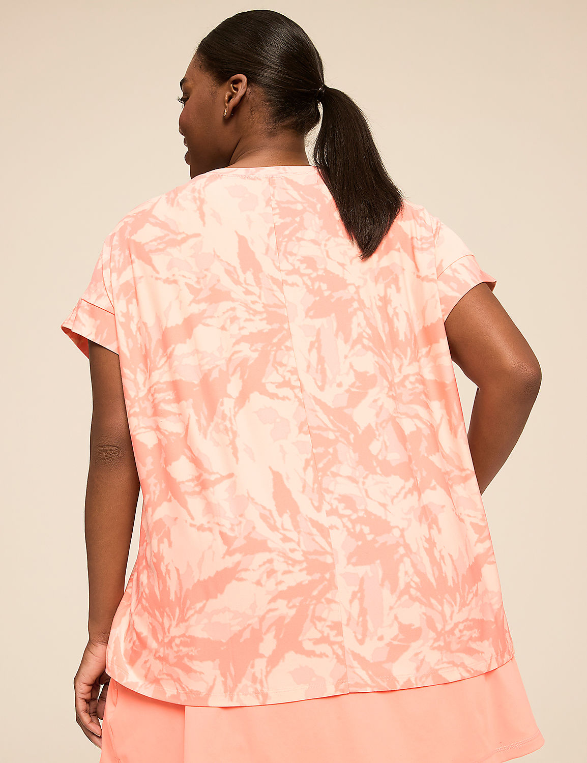 LIVI Soft Short-Sleeve Crew-Neck Tee Product Image 2