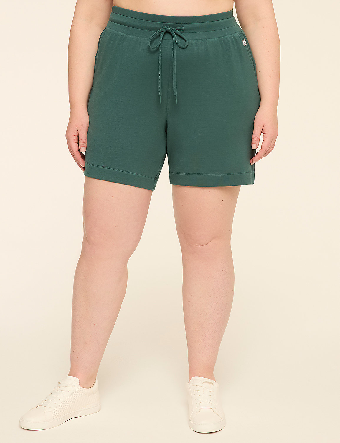 LIVI Journey Short Product Image 1