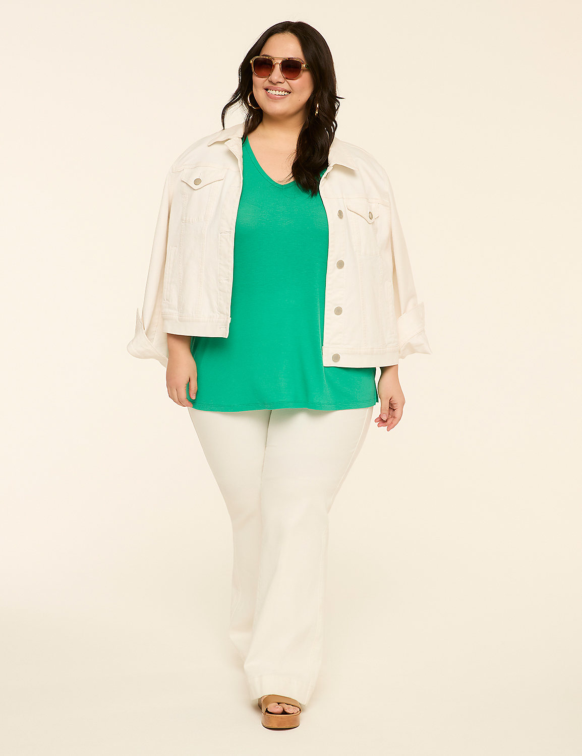 EveryWear Brushed V-Neck Tank Product Image 3