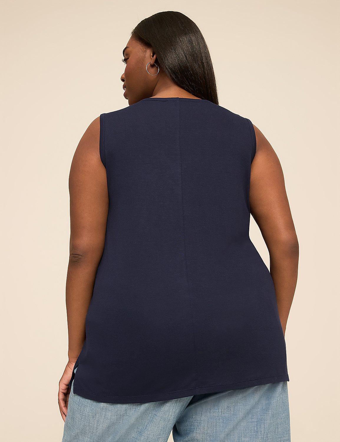 EveryWear Brushed V-Neck Tank Product Image 2