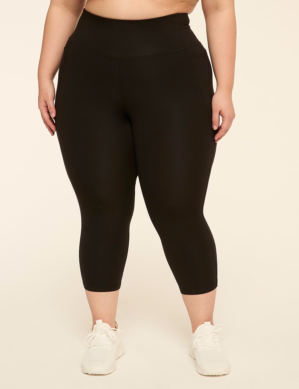 LIVI Soft Macrame-Detail 21" Capri Legging Product Image 1