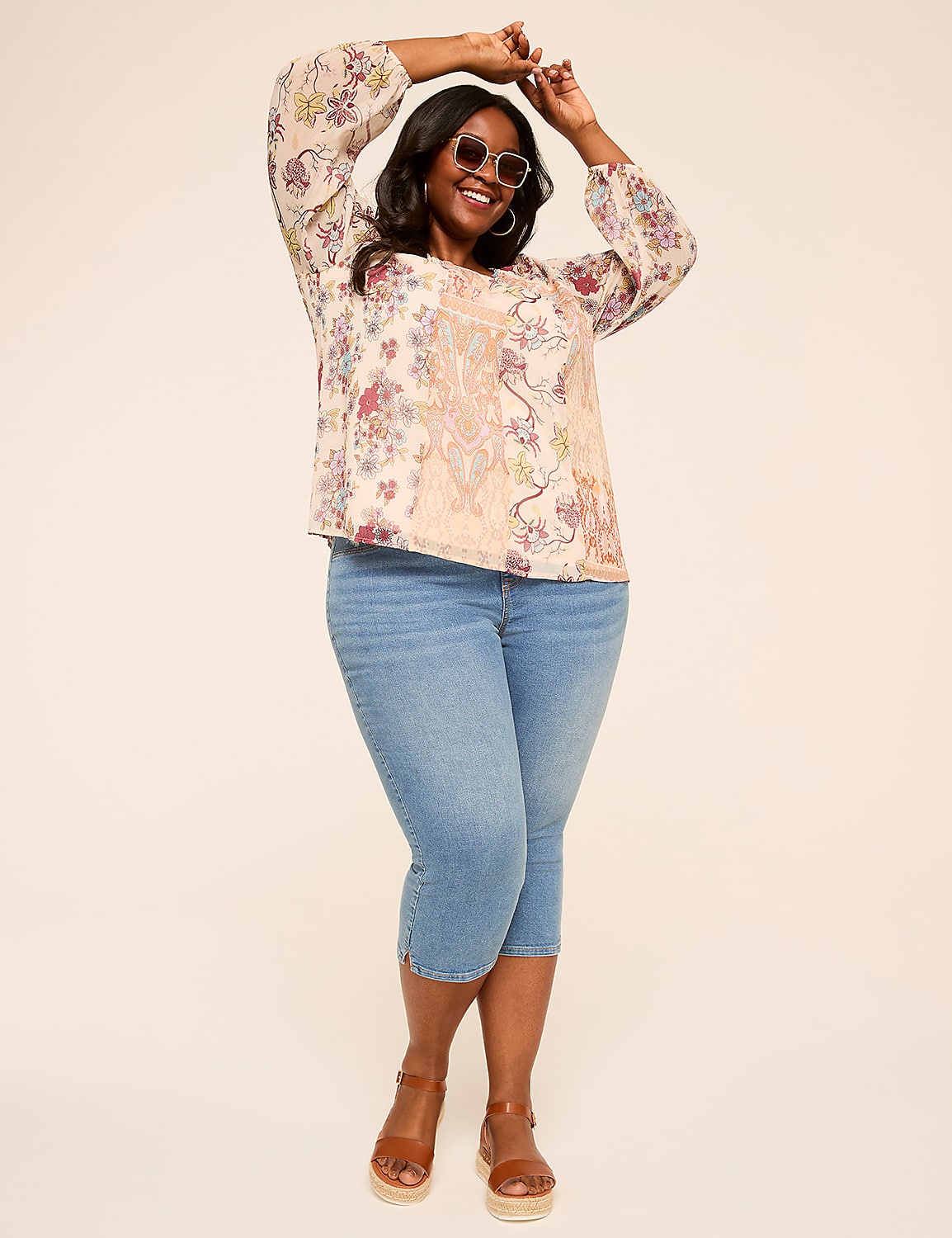 Bracelet-Sleeve Paneled Popover Blouse Product Image 3