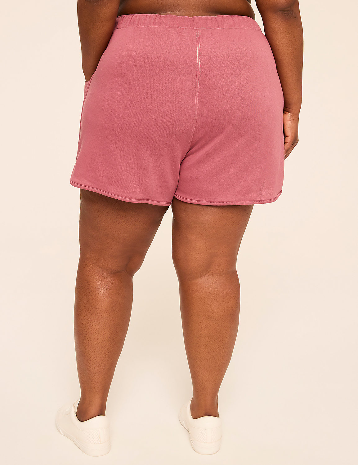 LIVI French Terry Dolphin-Hem Short Product Image 2