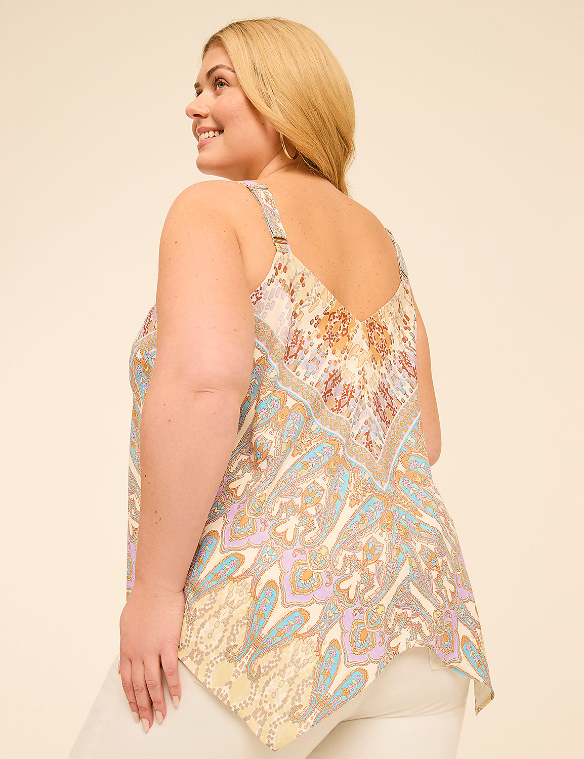 Handkerchief-Hem Tank Product Image 2