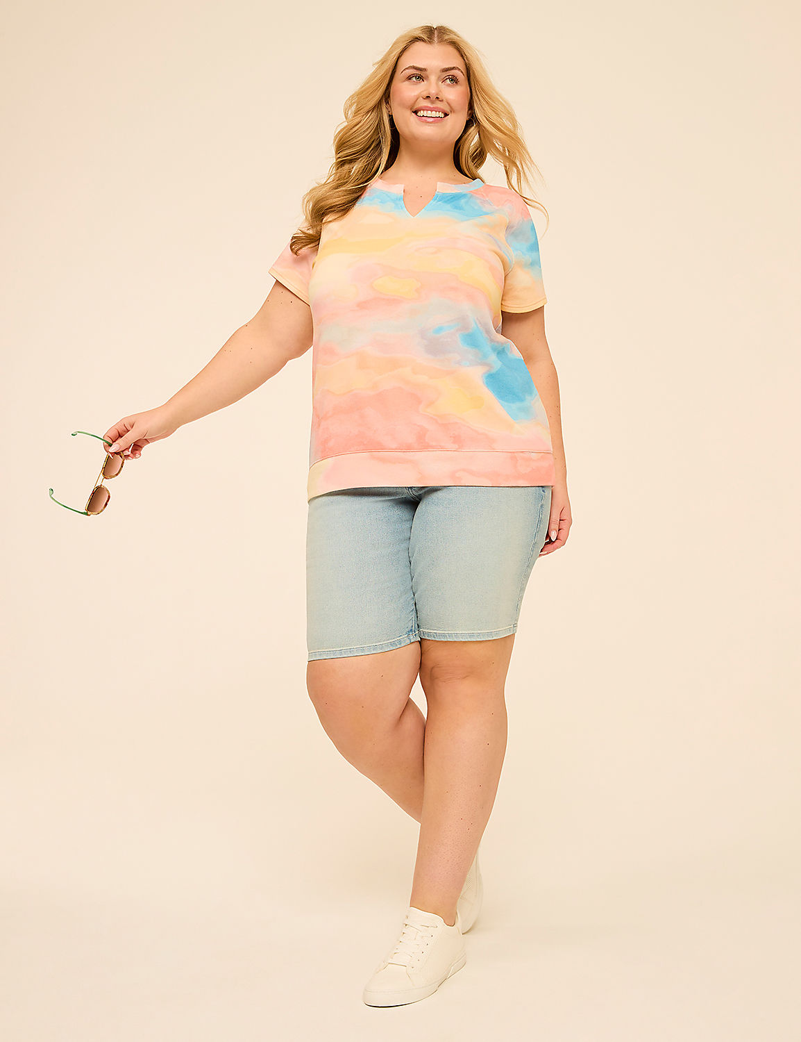 Short-Sleeve Notch-Neck Sweatshirt Product Image 3