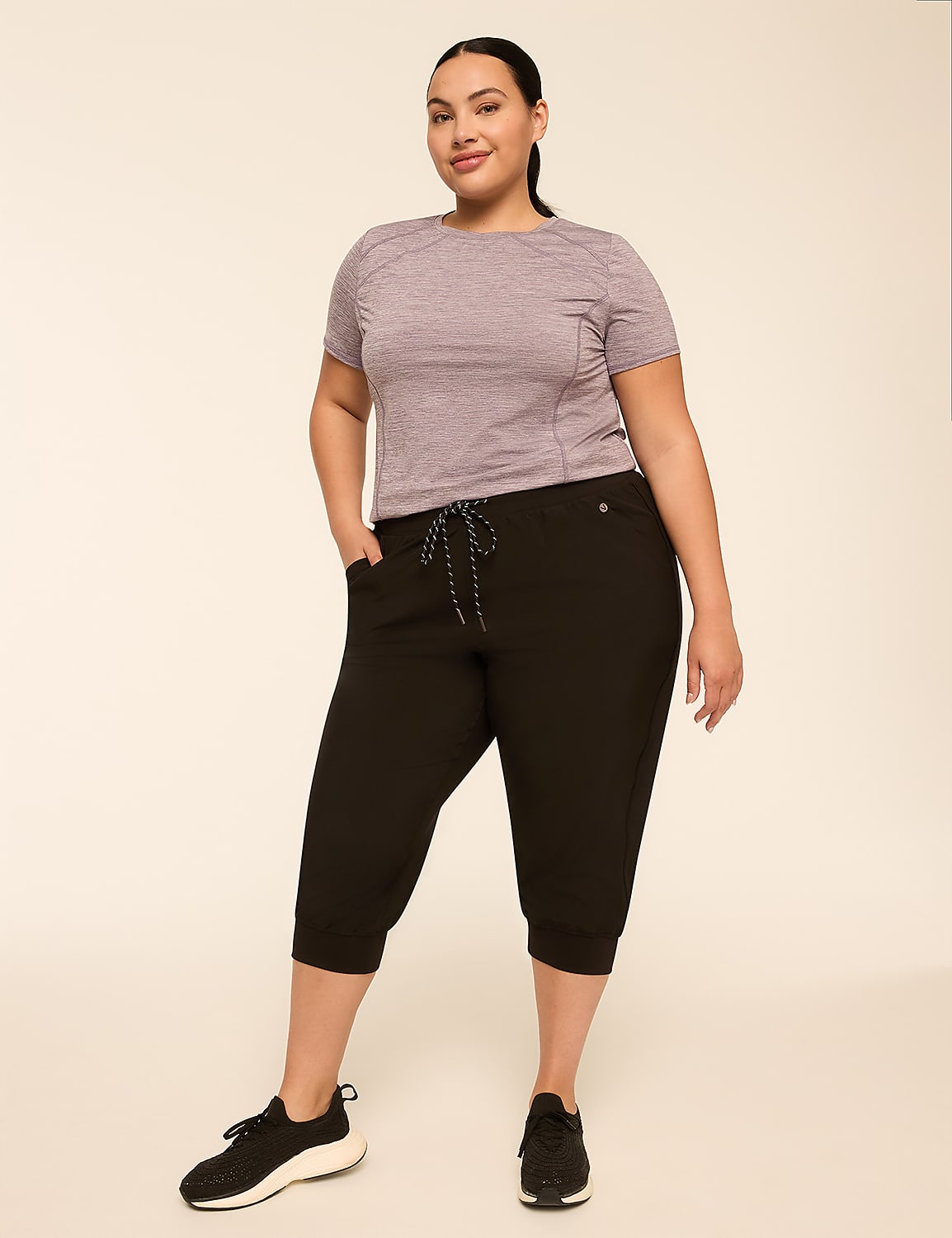 LIVI Stretch Woven Capri Jogger Product Image 3