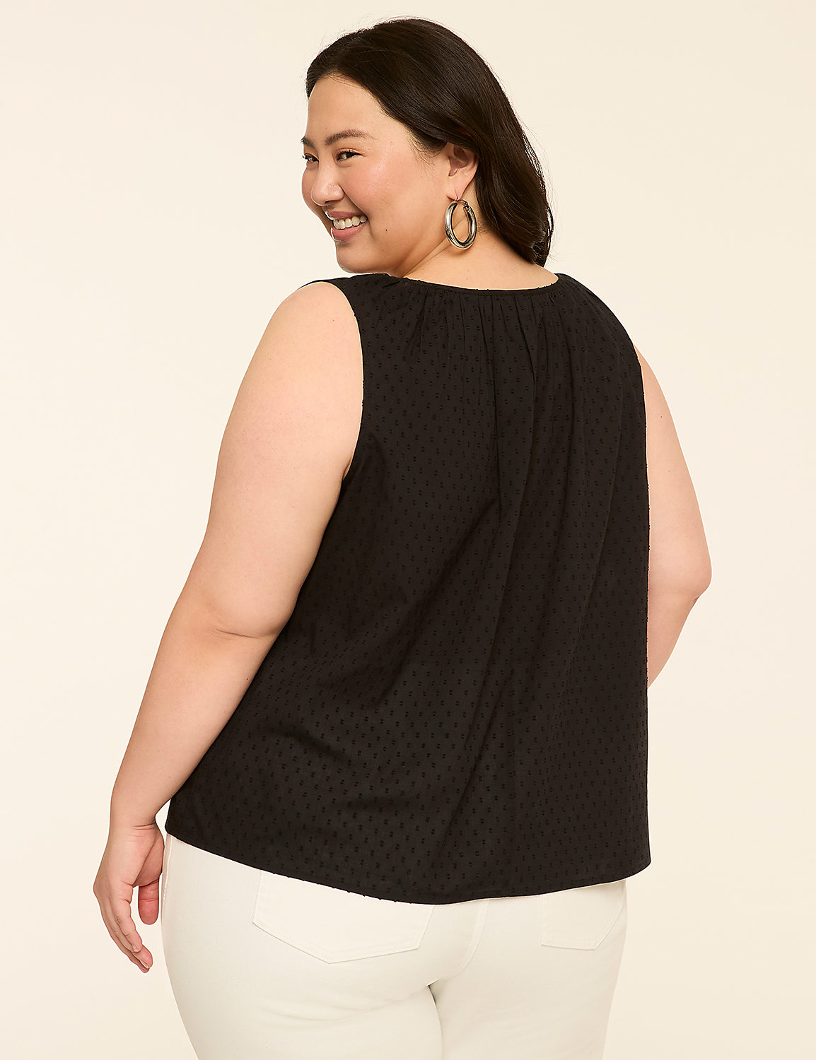Sleeveless Tie-Neck Blouse Product Image 7