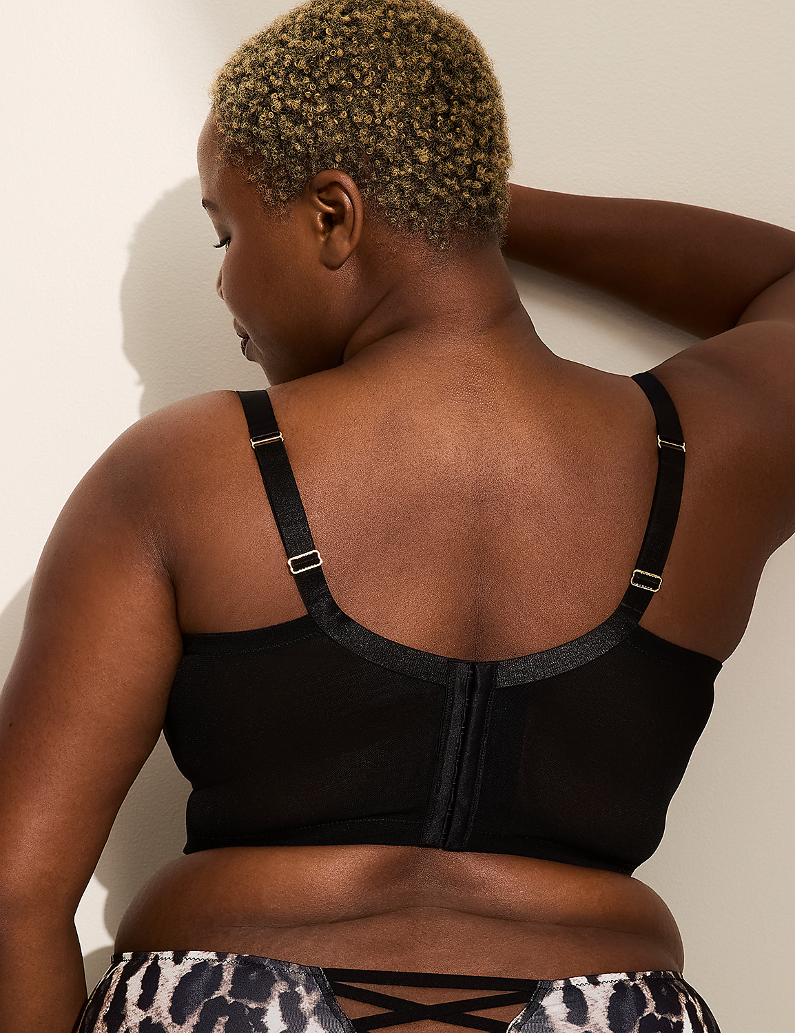 Lightly Lined Longline Balconette Bra Product Image 3