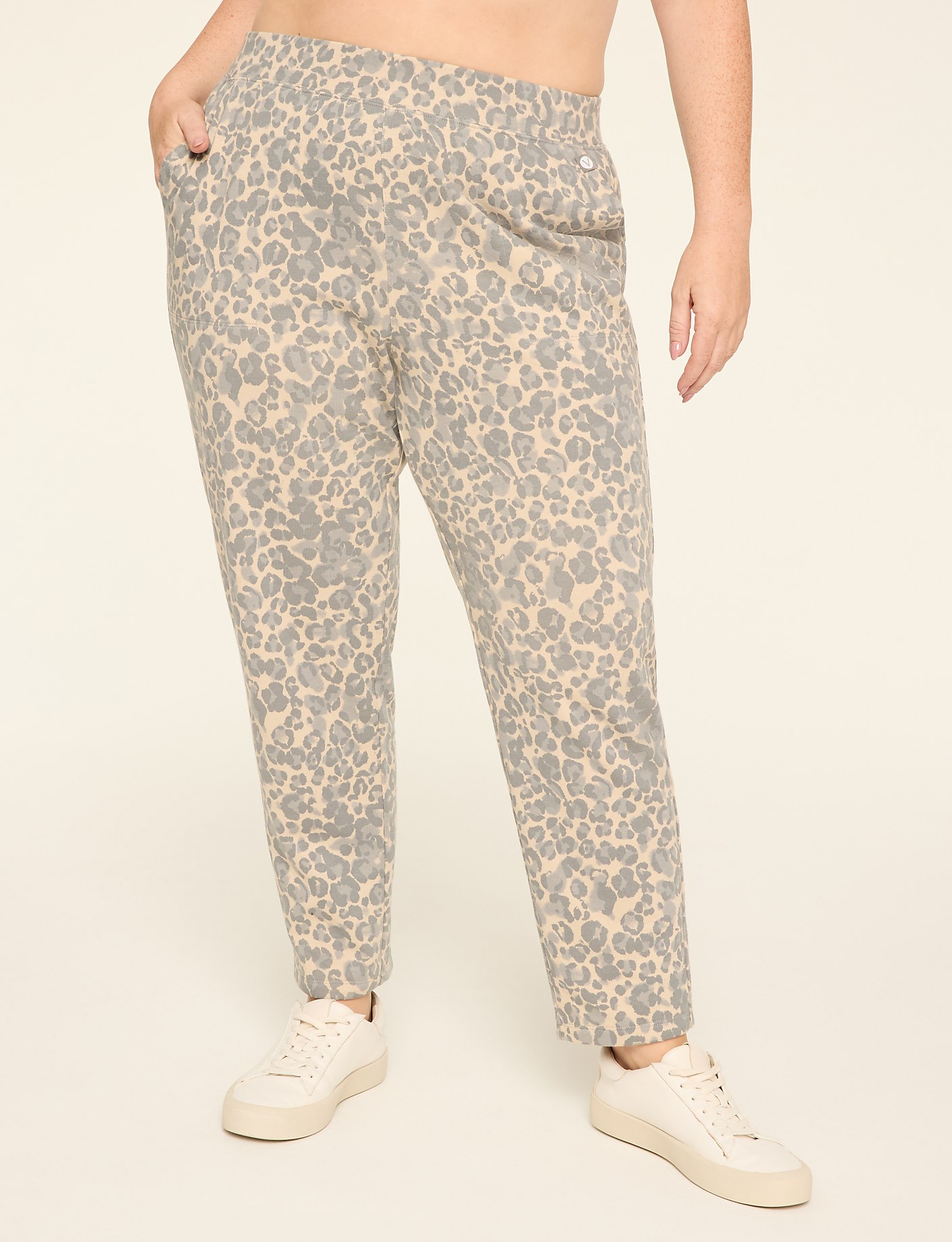 LIVI French Terry Full Length Jogger Product Image 1