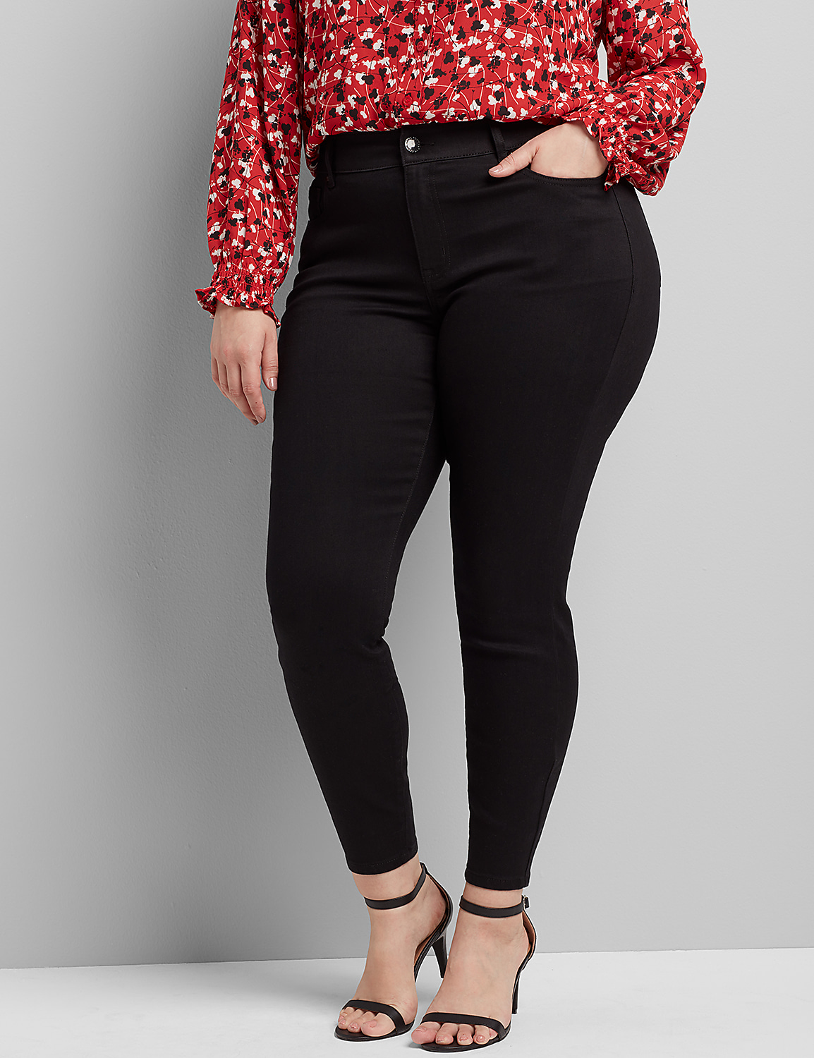 No-Gap Curvy Fit High-Rise Skinny Jean Product Image 1