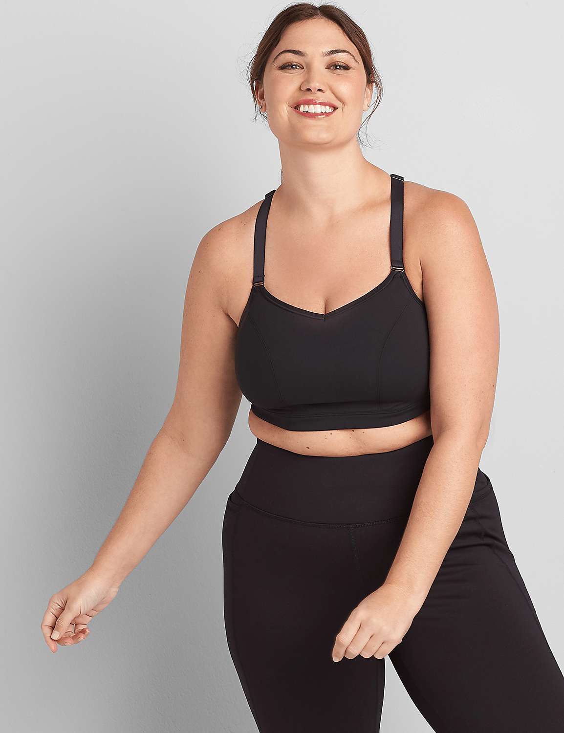 LIVI Wireless Low-Impact Zoned Seamless Contrast Sports Bra Product Image 1