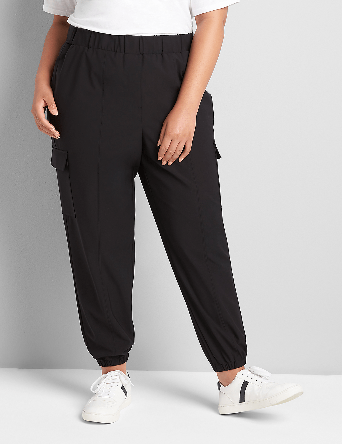 On-The-Go Cargo Jogger Pant Product Image 1