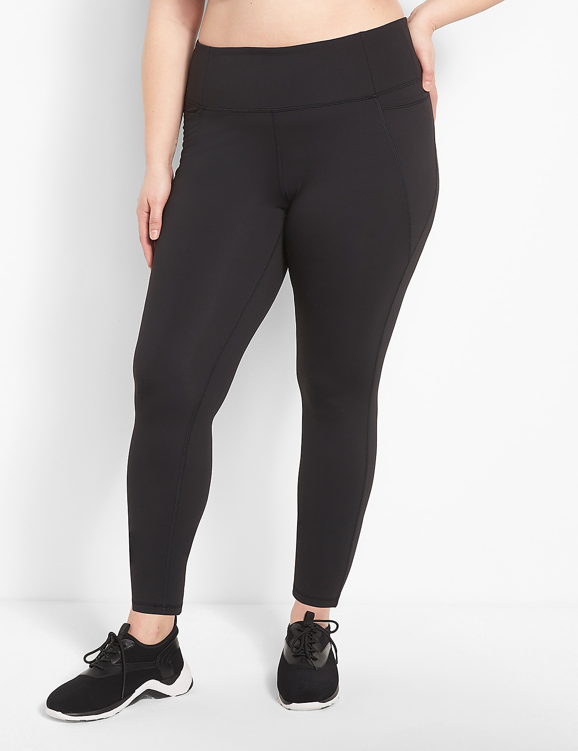 LIVI High-Rise Soft 7/8 Legging With Pockets Product Image 1