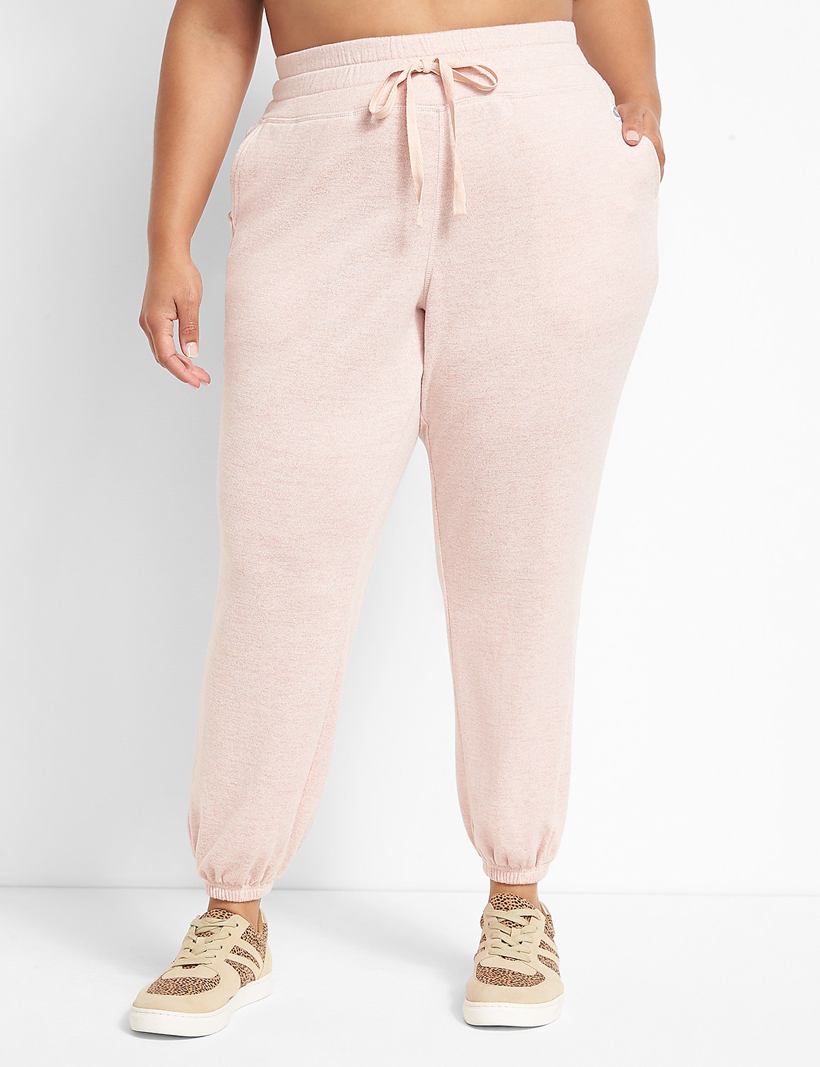 LIVI Hacci Jogger Product Image 1