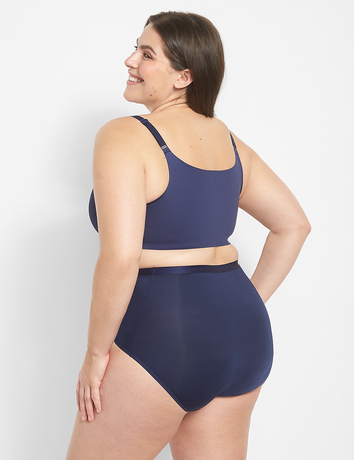 Front-Close Totally Smooth Lightly Lined Full Coverage Bra Product Image 1
