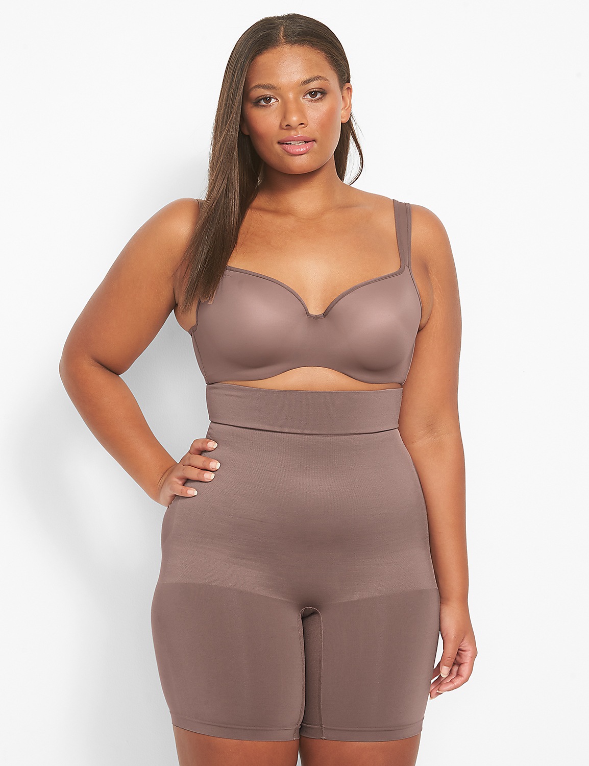 Medium Shaping Ultra High-Waist Short Product Image 1