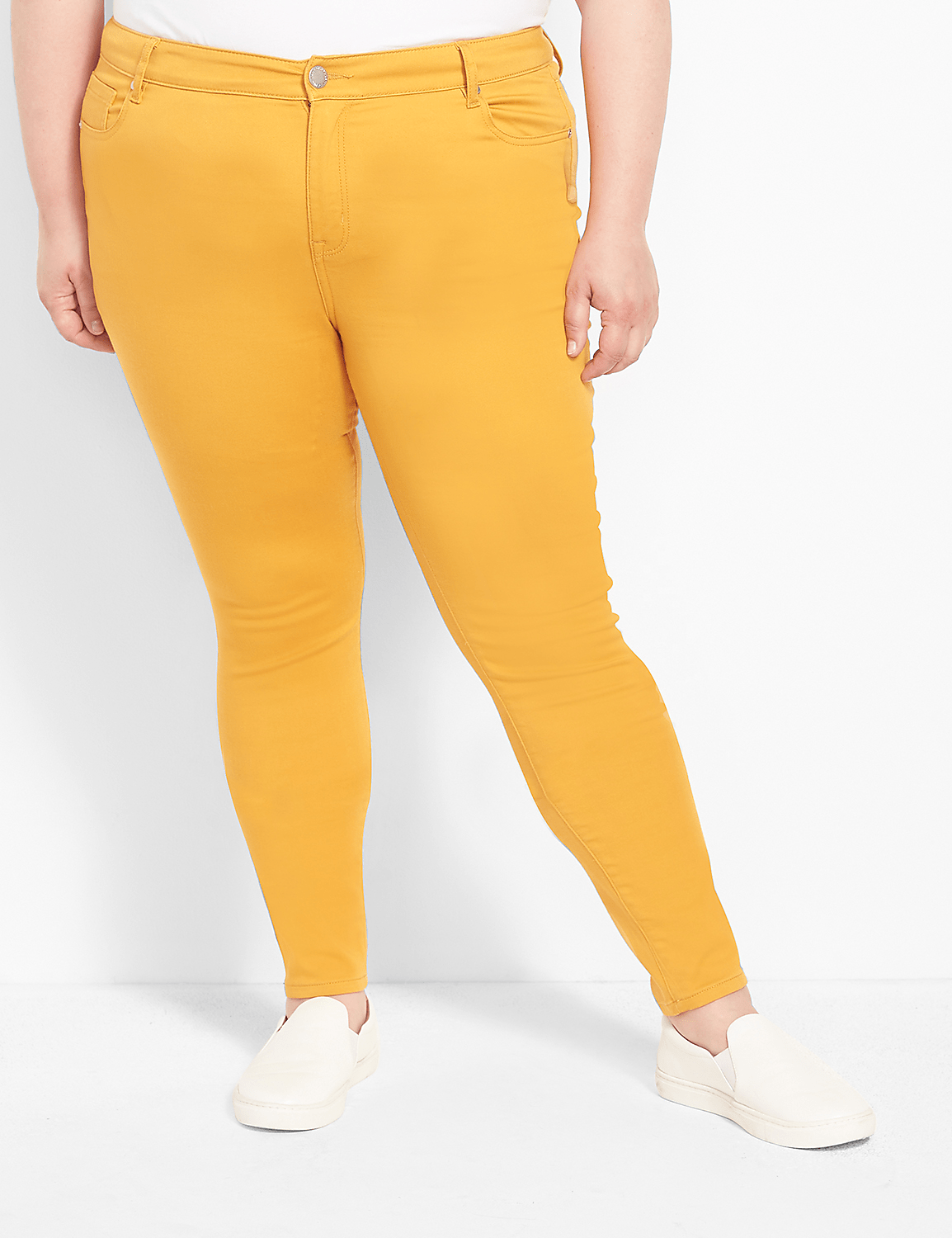 Straight Fit 5-Pocket Sateen Skinny Pant