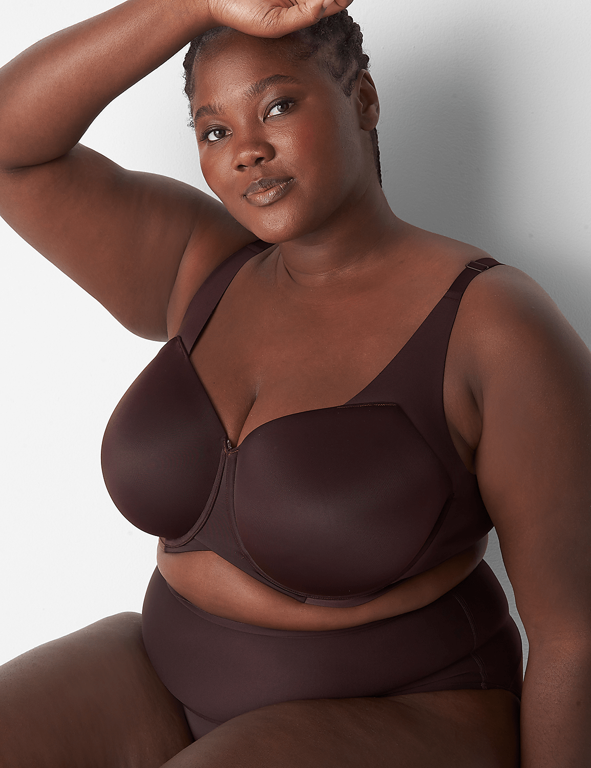 Totally Smooth Lightly Lined Max Coverage Bra Product Image 1