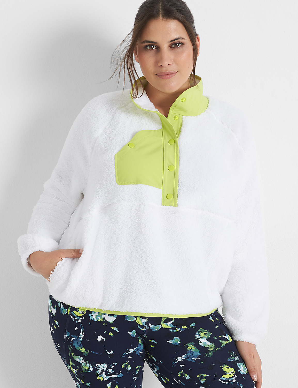 LIVI Crop Snap-Up Sherpa Pullover Product Image 1