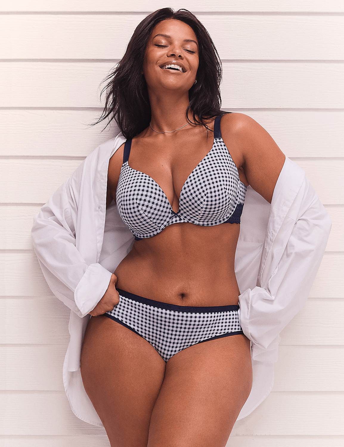 Cotton Boost Plunge Bra With Lace Product Image 4