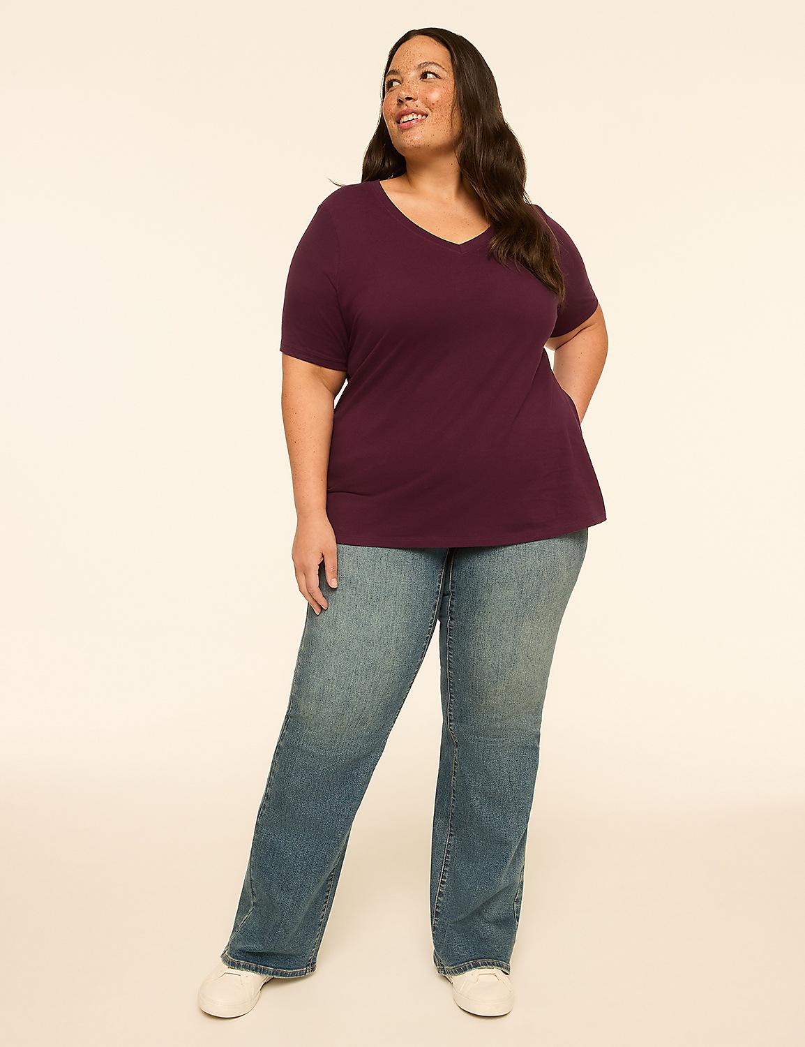 Perfect Sleeve V-Neck Tee Product Image 2