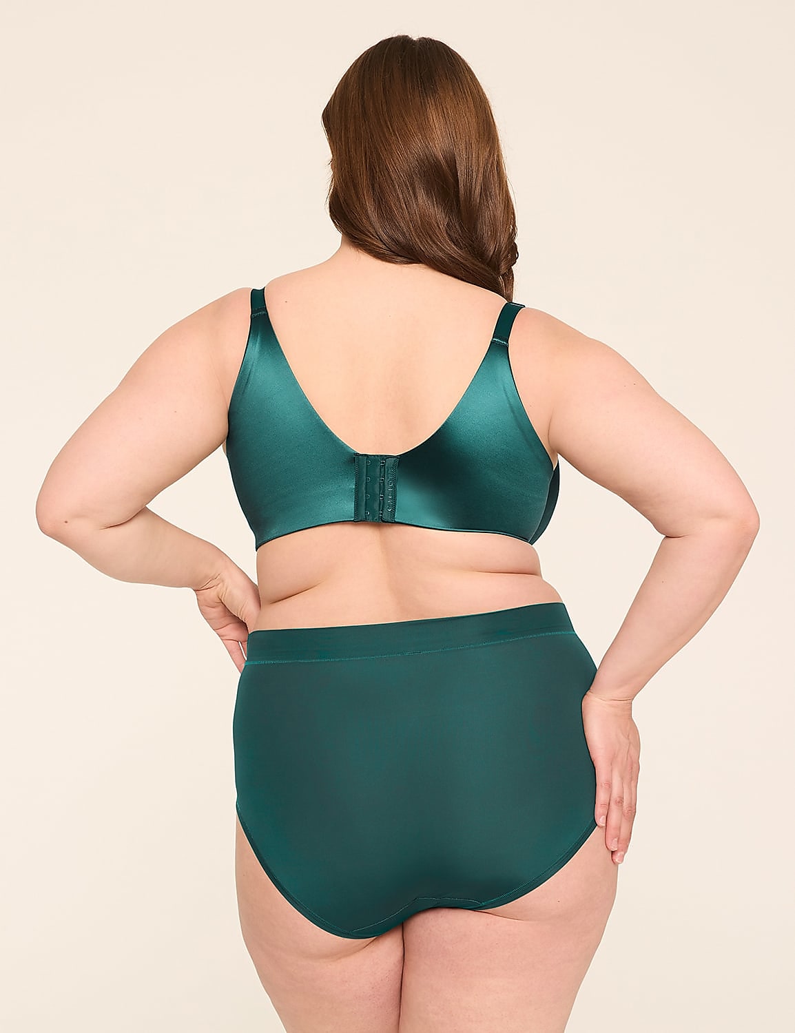 Invisible Backsmoother Lightly Lined Full Coverage Bra Product Image 2