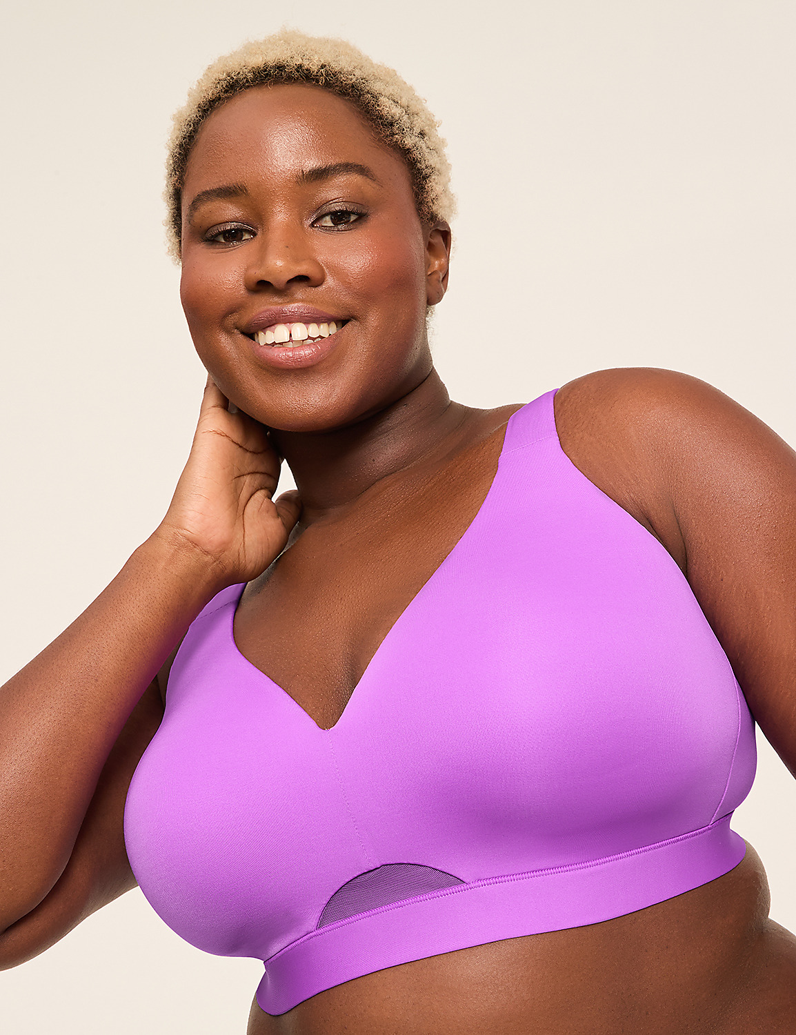 Comfort Bliss&reg; Lightly Lined No-Wire Bra Product Image 1
