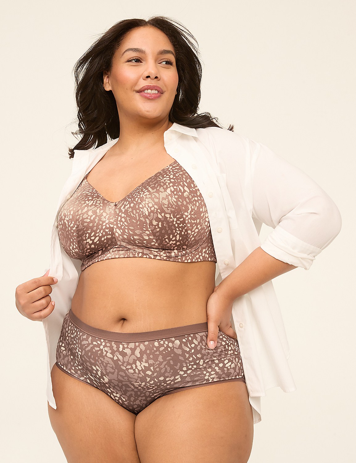 Invisible Backsmoother Lightly Lined No-Wire Bra Product Image 4