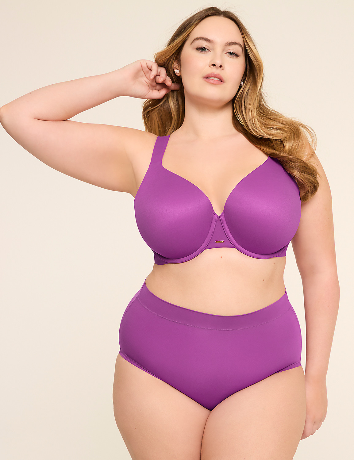 Modern Luxe Lightly Lined Full Coverage Bra Product Image 4