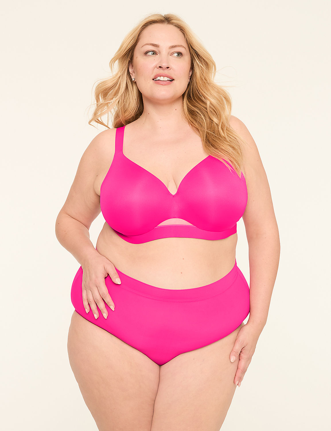 Comfort Bliss&reg; Lightly Lined Full Coverage Bra Product Image 4