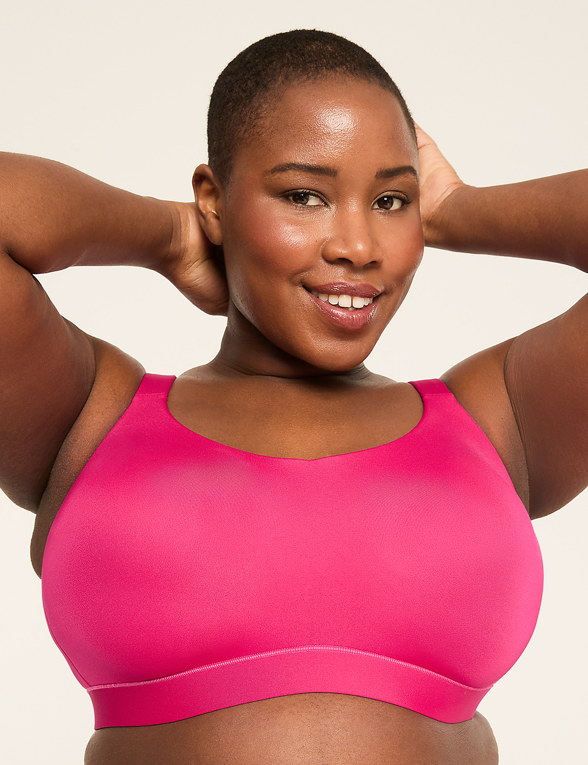 Comfort Bliss&reg; Lightly Lined No-Wire Scoop Neck Bra Product Image 1