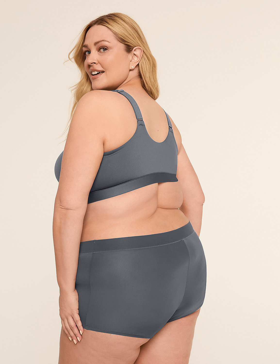 Front-Close Comfort Bliss&reg; Lightly Lined No-Wire Bra Product Image 2