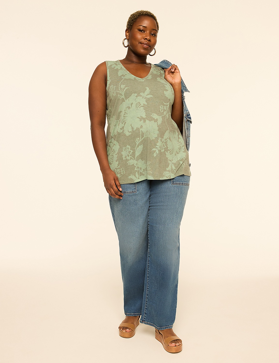 EveryWear Brushed V-Neck Tank Product Image 3