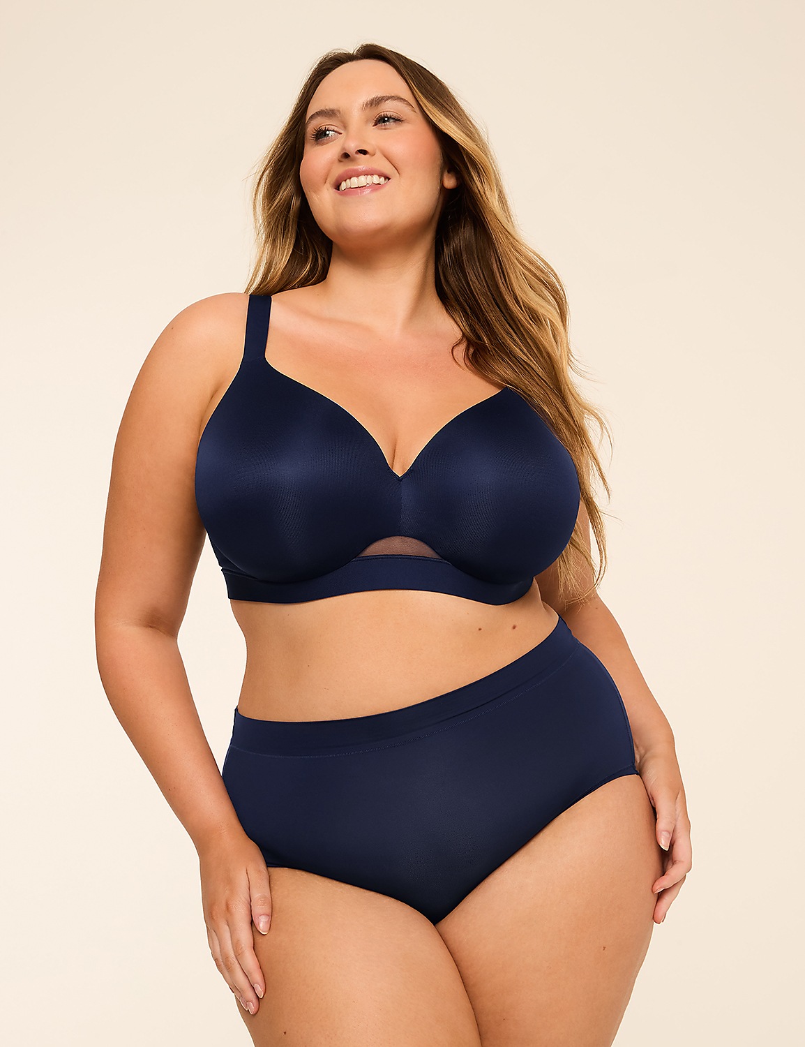 Comfort Bliss&reg; Lightly Lined Full Coverage Bra Product Image 4
