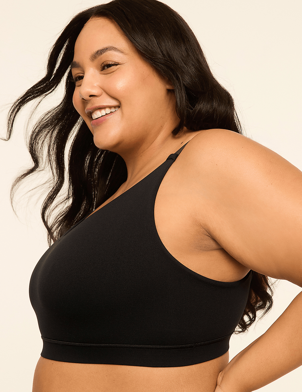 Seamless V-Neck Bralette Product Image 3