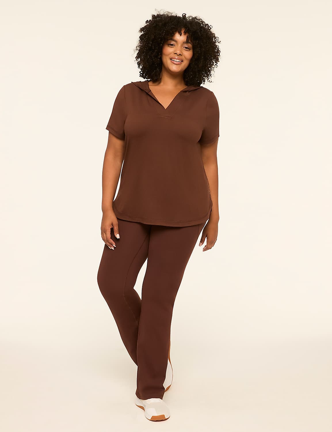 LIVI Soft Short-Sleeve Hoodie Product Image 3